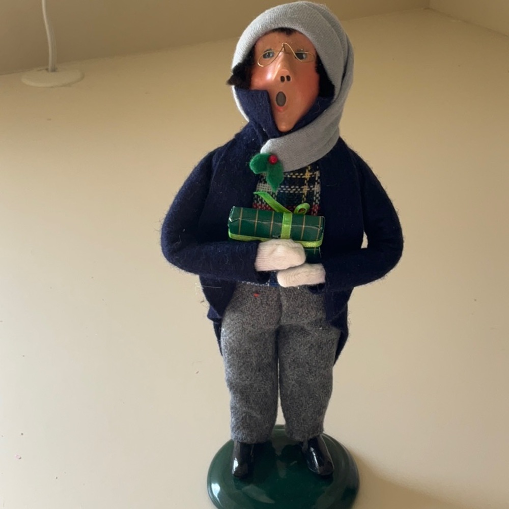 Rare Vintage Byers Caroler